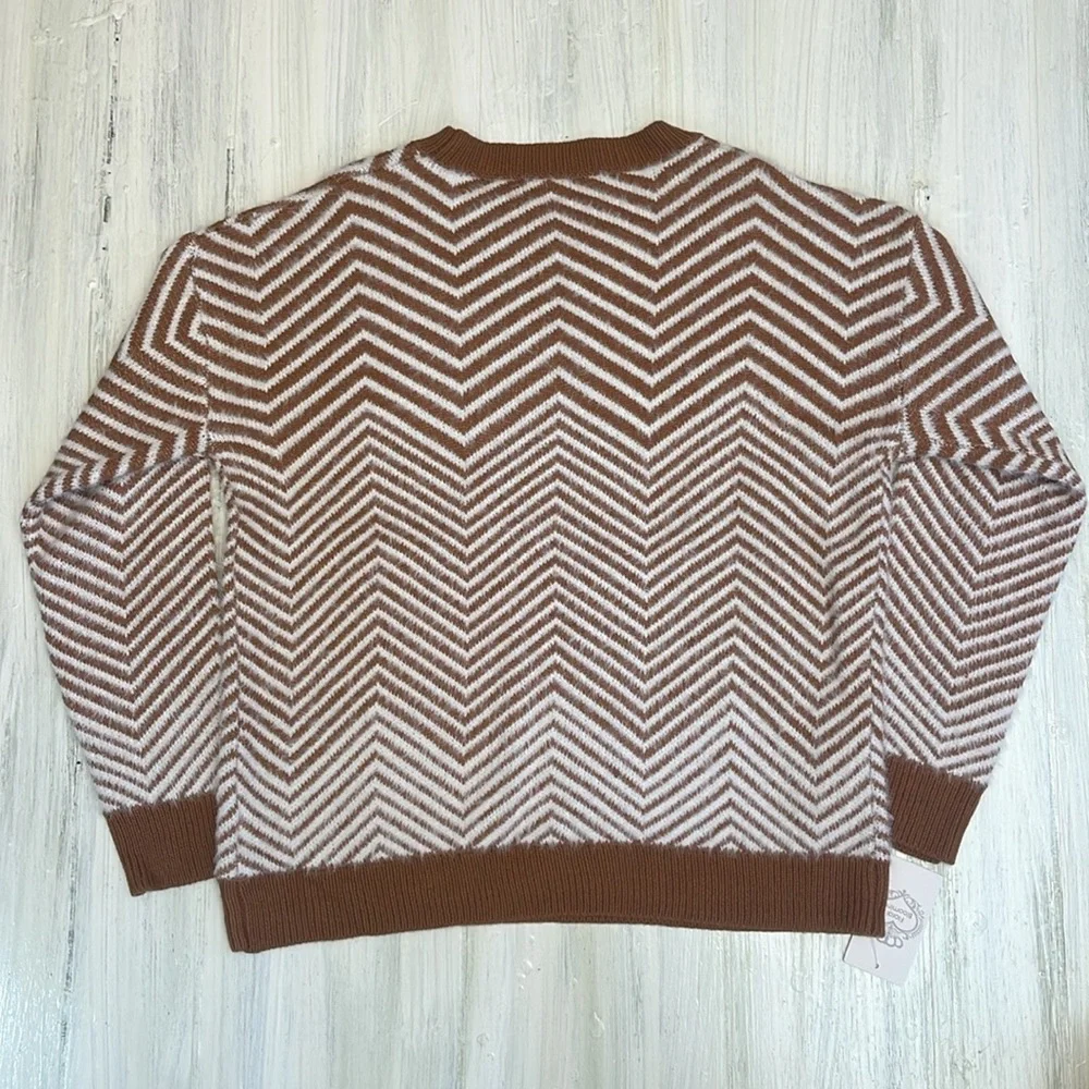 Boutique Brown and White Chevron Fuzzy Soft Sweater Sz S